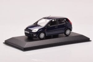 Ford Fusion Bleu Minichamps 1:43 403082205 Métal — image 2 sur 4