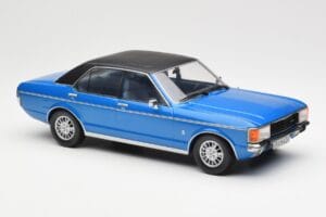 Ford Granada Mk1 Bleu Métallisé Noir Mat MCG 1:18 MCG18394 Métal — image 4 sur 6