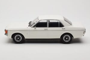 Ford Granada Mk1 Blanc MCG 1:18 MCG18395 Métal — image 3 sur 6