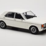 Ford Granada Mk1 Blanc MCG 1:18 - image 4 of 6
