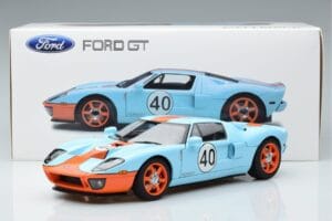 Ford GT Gulf Livery AUTOart 1:18 80513 Métal — image 8 sur 8