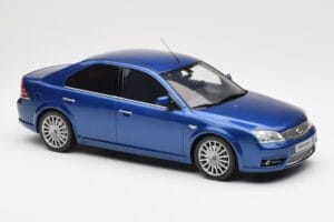 Ford Mondeo ST220 Performance Bleu Otto 1:18 OT448 Résine — image 4 sur 6