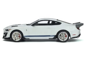 Ford Mustang Shelby GT500 S550 Dragon Snake Blanc GT Spirit 1:18 GT306 Résine — image 3 sur 5