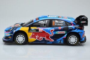 Ford Puma Rally1 WRC #8 O. Tanak / M. Jarveoja Winner Rally Sweden 2023 IXO 1:18 18RMC154A Métal — image 3 sur 6
