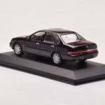 Ford Scorpio Noir Minichamps 1:43 - image 3 of 4