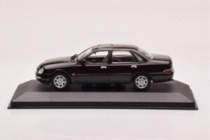 Ford Scorpio Noir Minichamps 1:43