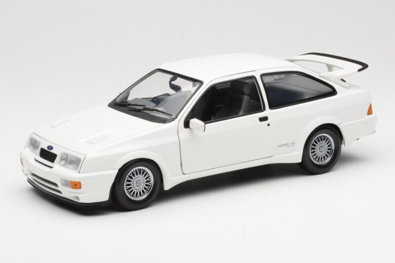 Ford Sierra RS RHD Blanc Minichamps 1:18