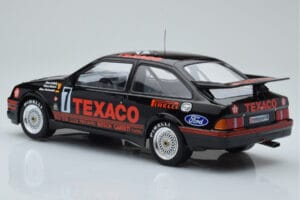 Ford Sierra RS500 Cosworth Texaco #7 K. Ludwig / K. Niedzwiedz / T. Boutsen 24 Hours of Spa 1987 IXO 1:18 18RMC051B Métal — image 5 sur 6