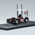 Freightliner COE Blanc IXO 1:43 TR128 - image 2 of 6