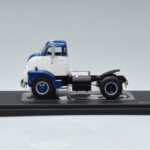 GMC 950 COE Bleu Blanc IXO 1:43 - image 3 of 6