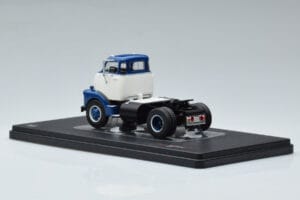 GMC 950 COE Bleu Blanc IXO 1:43 TR150 Métal — image 5 sur 6