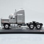GMC General SBFA Argent IXO 1:43 - image 3 of 6