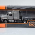 GMC General SBFA Argent IXO 1:43 - image 6 of 6
