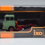 Henschel HS 19 TS Vert IXO 1:43 - image 6 of 6