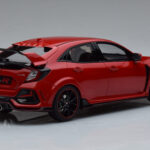 Honda Civic Type R GT FK8 Euro Spec Rouge Otto 1:18 - image 2 of 6