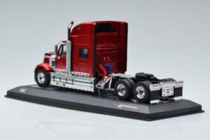 International Lonestar Rouge IXO 1:43 TR103 Métal — image 5 sur 6