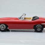 Jaguar E-Type Series 1 Roadster Rouge KK-Scale 1:18 - image 3 of 6