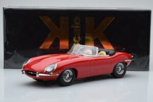 Jaguar E-Type Series 1 Roadster Rouge KK-Scale 1:18 KKDC180482 Métal — image 6 sur 6