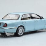 Jaguar XJ6 X350 Seafrost Bleu Clair Almost Real 1:18 - image 4 of 11