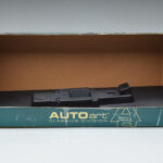 Jaguar XKSS Bleu AUTOart 1:18 - image 8 of 9