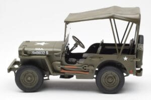 Jeep Willys Avec Bâche UT Models 1:18 180149002 Métal — image 3 sur 6