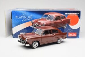 Kaiser Henry J Caribbean Coral Metallic Sun Star 1:18 5101 Métal — image 8 sur 8
