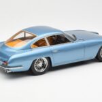 Lamborghini 350 GT Bleu Clair Métallique CMR 1:18 - image 2 of 6