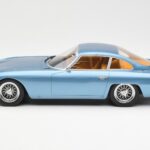 Lamborghini 350 GT Bleu Clair Métallique CMR 1:18 - image 3 of 6