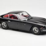 Lamborghini 400 GT 2+2 Noir KK-Scale 1:18 - image 4 of 6