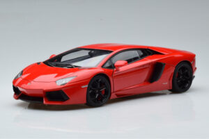 Lamborghini Aventador LP700-4 Andromeda Rouge AUTOart 1:18