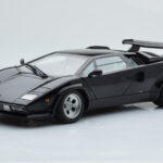 Lamborghini Countach LP5000S Noir AUTOart 1:18