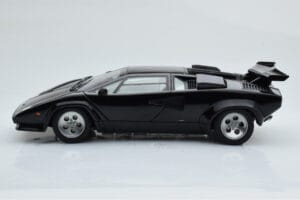 Lamborghini Countach LP5000S Noir AUTOart 1:18 74533 Métal — image 5 sur 10