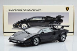 Lamborghini Countach LP5000S Noir AUTOart 1:18 74533 Métal — image 10 sur 10