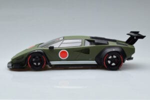 Lamborghini Countach Khyzyl Saleem Huratach GT Spirit 1:18 GT809 Résine — image 3 sur 6