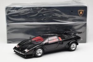 Lamborghini Countach LP 5000 Quattrovalvole Noir Kyosho 1:18 08320BK Métal — image 8 sur 8
