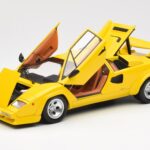 Lamborghini Countach LP 5000 Quattrovalvole Jaune Kyosho 1:18 - image 2 of 8