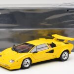 Lamborghini Countach LP 5000 Quattrovalvole Jaune Kyosho 1:18 - image 8 of 8