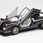 Lamborghini Countach LP 500R Noir Kyosho 1:18 - image 2 of 8