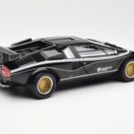 Lamborghini Countach LP 500R Noir Kyosho 1:18 - image 3 of 8