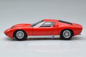 Lamborghini Miura SV Rouge AUTOart 1:18 74543 Métal — image 5 sur 8