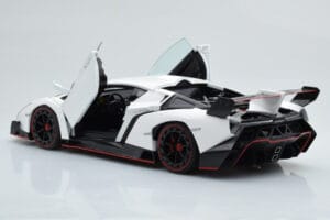 Lamborghini Veneno Blanc AUTOart 1:18 74507 Métal — image 3 sur 8