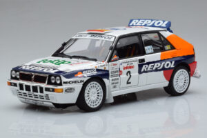 Lancia Delta HF Integrale Evoluzione #2 C. Sainz / L. Moya Tour de Corse 1993 Kyosho 1:18