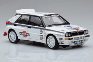 Lancia Delta HF Integrale Evoluzione Test Car Kyosho 1:18 08348G Métal — image 5 sur 9