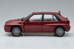 Lancia Delta Integrale Evo 2 Final Edition Kyosho 1:18 08343C Métal — image 4 sur 7