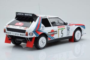 Lancia Delta S4 #5 M. Biasion / T. Siviero Rally San Remo 1986 IXO 1:18 18RMC130B Métal — image 2 sur 6