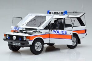 Land Rover Range Rover Police Almost Real 1:18 810115 Métal — image 2 sur 9