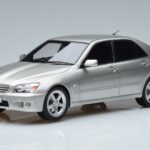 Lexus IS200 XE10 Argent Otto 1:18 OT991 Résine