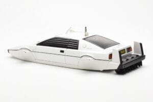 Lotus Esprit Type 79 James Bond The Spy Who Loved Me Submarine Blanc AUTOart 1:18 75306 Métal — image 4 sur 8