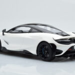 McLaren 765LT Blanc GT Spirit 1:18 - image 5 of 6