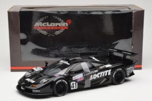 McLaren F1 GTR Loctite #27 T. Bäscher / R. Capello / E. Pirro 24 Hours of Le Mans 1998 UT Models 1:18 39821 Métal — image 6 sur 6